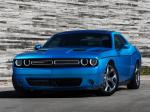 Dodge Challenger SXT 2015 года